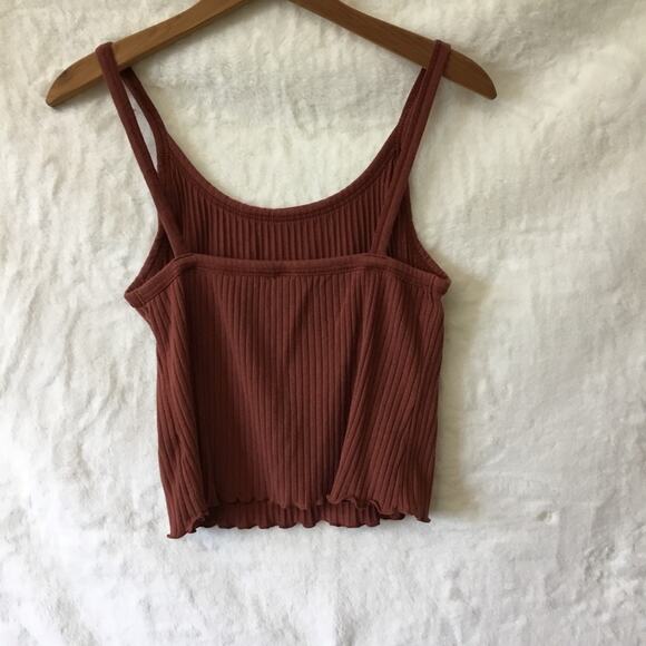 Old Navy Maroon Cropped Rib-Knit Cami Top - Picture 6 of 10